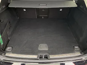 VOLVO XC60 2.0 B5 MH Plus Dark AWD