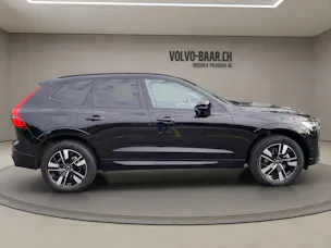 VOLVO XC60 2.0 B5 MH Plus Dark AWD