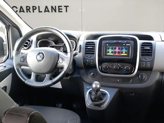 RENAULT Trafic Passenger 1.6 dCi Intens