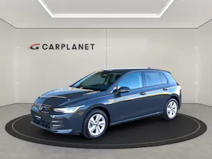 VW Volkswagen Golf VIII 1.5 eTSI DSG