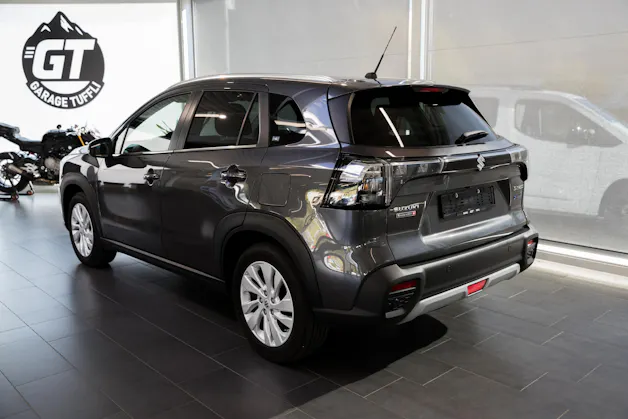 Suzuki S-Cross 1.5 Compact+ Hybrid 4x4