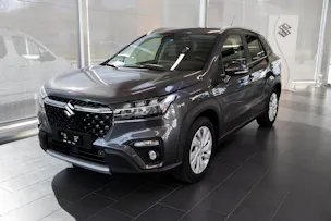 Suzuki S-Cross 1.5 Compact+ Hybrid 4x4