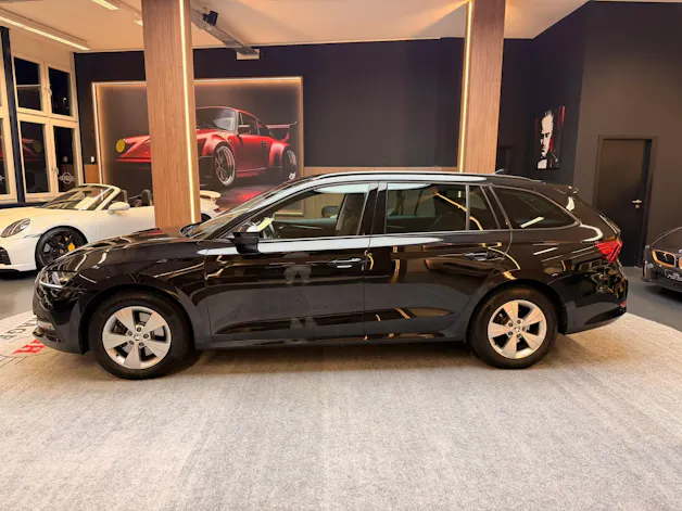 SKODA Octavia Combi 2.0 TDI Ambition 4x4 DSG