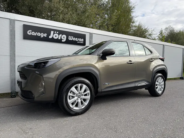 Toyota Yaris Cross 1.5 VVT-i HSD Comfort AWD-i