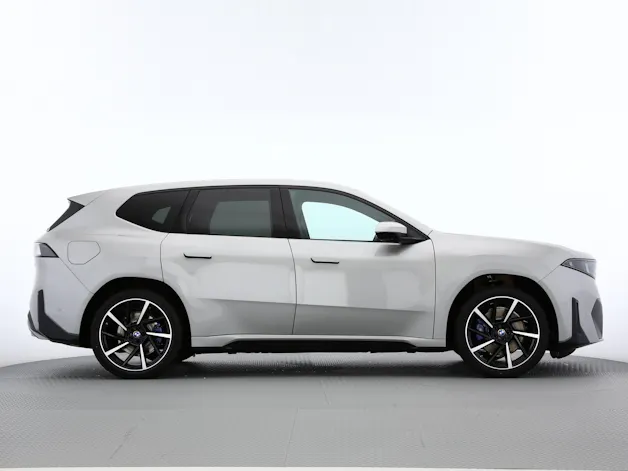BMW iX3 NA5 40