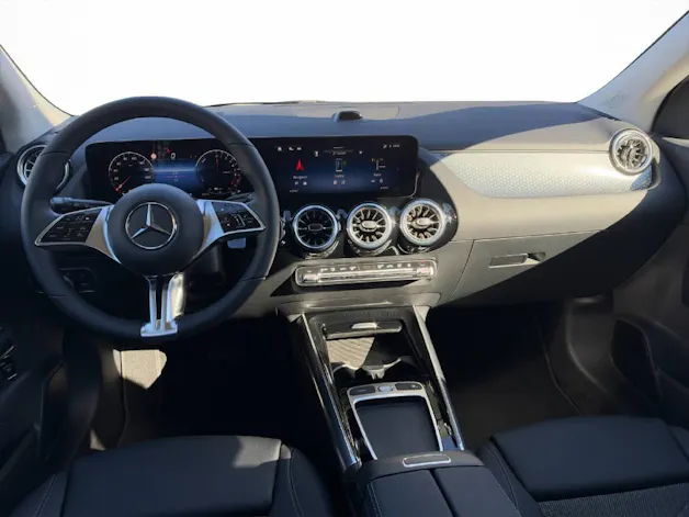 MERCEDES-BENZ GLA 250 e Progressive Line EQ Star
