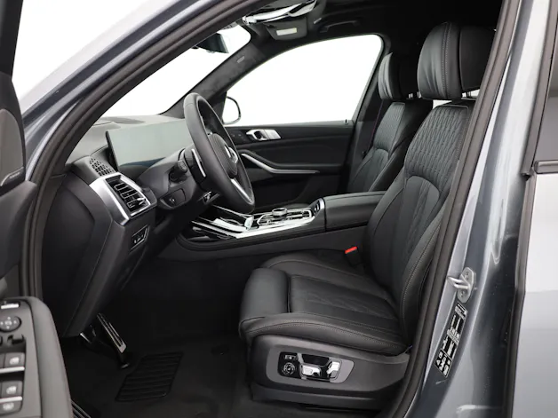 BMW X7 G07 40d xDrive SAG