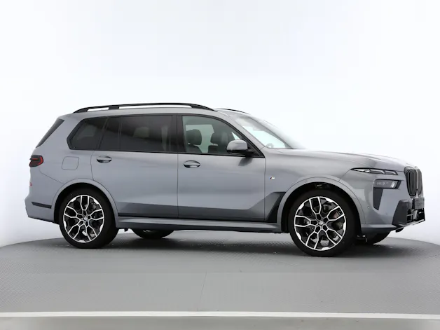 BMW X7 G07 40d xDrive SAG