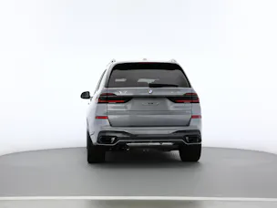 BMW X7 G07 40d xDrive SAG