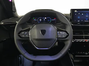 PEUGEOT 2008 1.2 Hybrid Envy