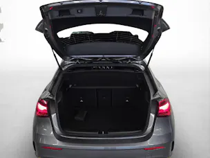 MERCEDES-BENZ A 200 AMG Line Night Star