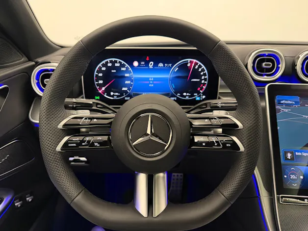 MERCEDES-BENZ C 300 e AMG Line 4matic