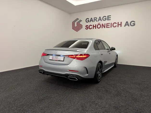 MERCEDES-BENZ C 300 e AMG Line 4matic