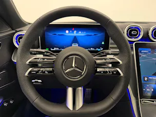 MERCEDES-BENZ C 300 e AMG Line 4matic