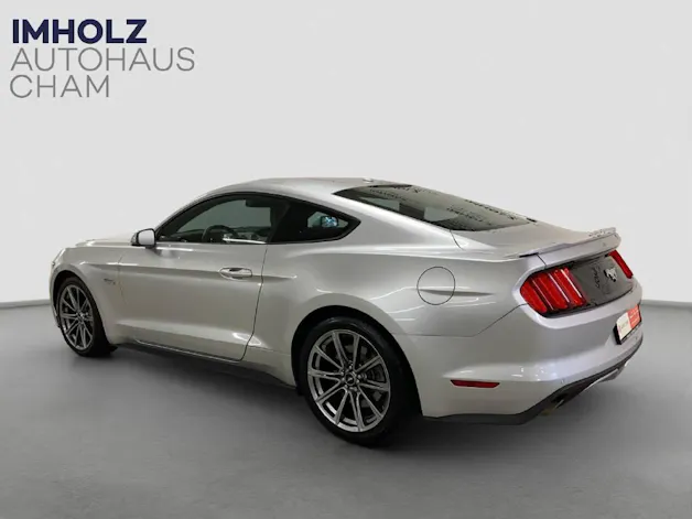 FORD Mustang Coupé 5.0 V8 GT