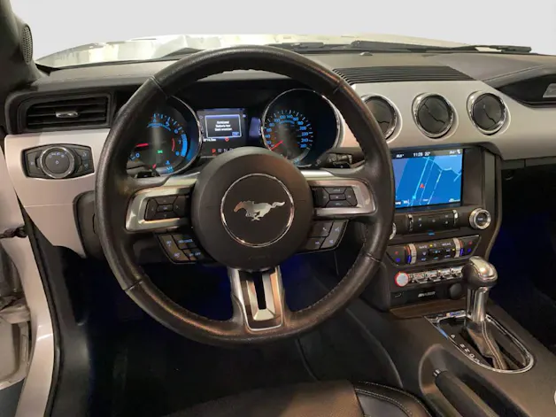 FORD Mustang Coupé 5.0 V8 GT
