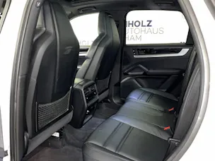 PORSCHE Cayenne 3.0 V6 E-Hybrid Facelift