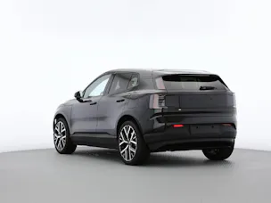 VOLVO EX30 P8 Ultra Black Edition AWD