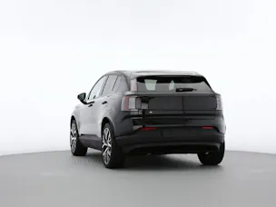 VOLVO EX30 P8 Ultra Black Edition AWD