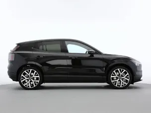 VOLVO EX30 P8 Ultra Black Edition AWD