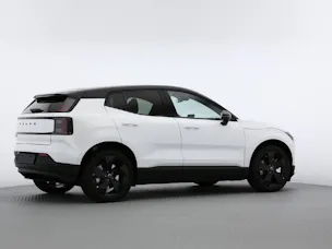 VOLVO EX30 P8 Ultra Black Edition AWD