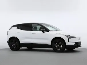 VOLVO EX30 P8 Ultra Black Edition AWD