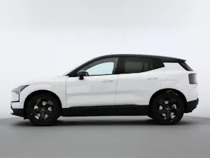 VOLVO EX30 P8 Ultra Black Edition AWD