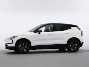 VOLVO EX30 P8 Ultra Black Edition AWD
