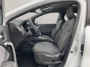 RENAULT Captur 1.8 E-Tech techno