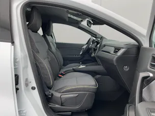 RENAULT Captur 1.8 E-Tech techno