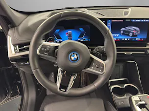 BMW X1 U11 30e xDrive paddles