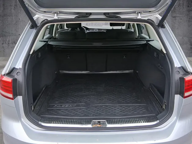 VW Passat Variant 1.6 TDI BlueMotion Trendline