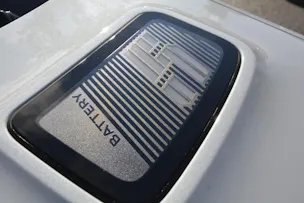 RENAULT R5 E-Tech Comfort Range iconic five