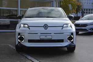 RENAULT R5 E-Tech Comfort Range iconic five