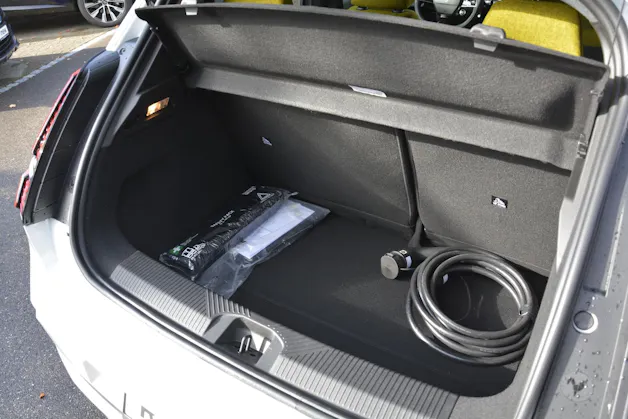 RENAULT R5 E-Tech Comfort Range iconic five