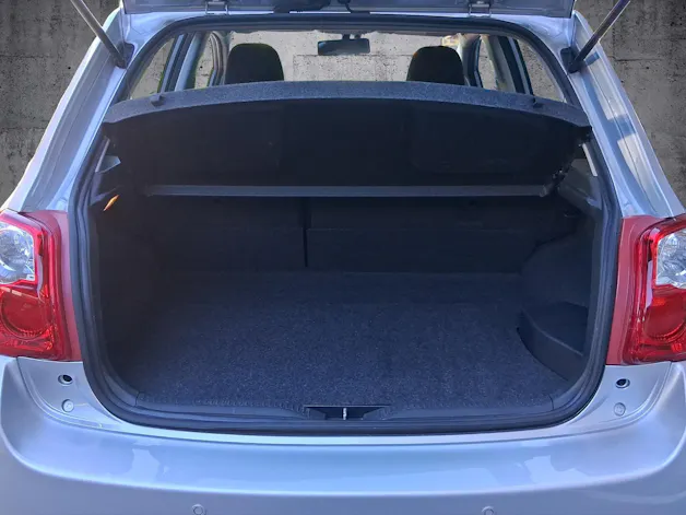 Toyota Auris 1.8 HSD Linea Sol