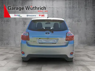 Toyota Auris 1.8 HSD Linea Sol