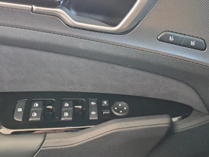 https://vehicle.imgix.net/4517256/41422d52-5ba9-4938-95ef-8965061f604f.jpg