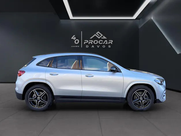 MERCEDES-BENZ GLA-Klasse H247 GLA 250 Swiss Star AMG Line 4matic