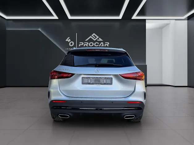 MERCEDES-BENZ GLA-Klasse H247 GLA 250 Swiss Star AMG Line 4matic