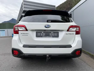 Subaru Outback 2.5i Luxury