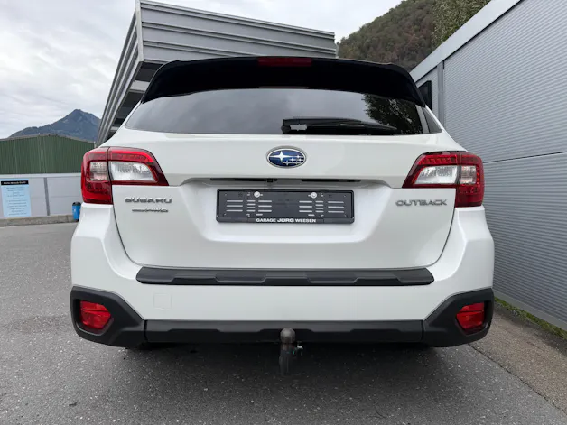 Subaru Outback 2.5i Luxury
