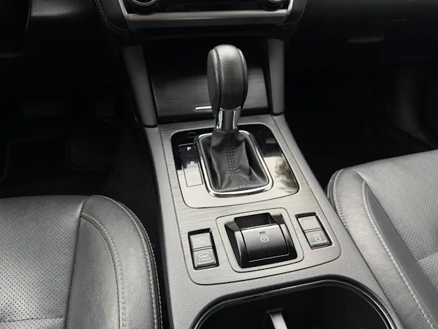 Subaru Outback 2.5i Luxury