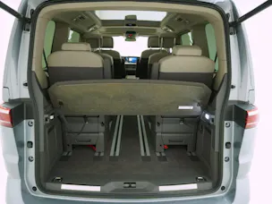 VW T7 Multivan kurz 2.0 TSI DSG Style