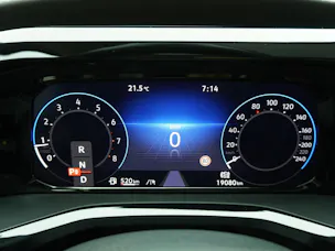 VW T7 Multivan kurz 2.0 TSI DSG Style
