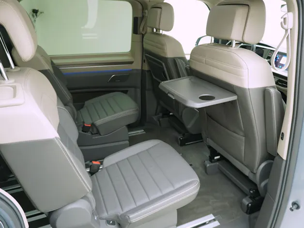 VW T7 Multivan kurz 2.0 TSI DSG Style