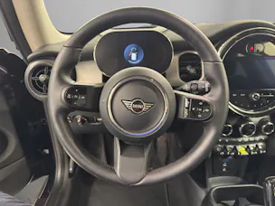 MINI F56 Cooper SE