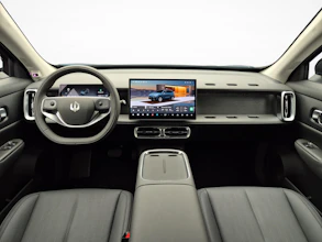 https://vehicle.imgix.net/4517319/7332cdd1-e106-490f-80fe-1a276014d520.jpg