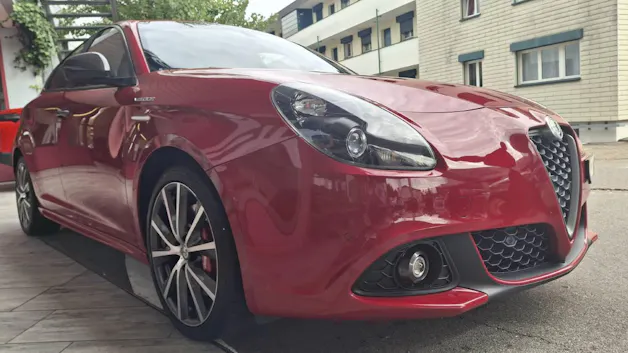 ALFA ROMEO Giulietta 1750 TBi Veloce TCT