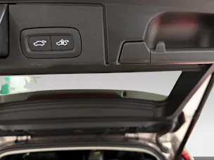VOLVO XC60 2.0 T6 TE Ultimate Dark eAWD
